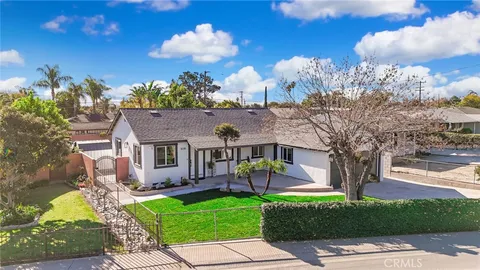 1038 E J Street, Ontario, CA 91764 - MLS#: HD26010721