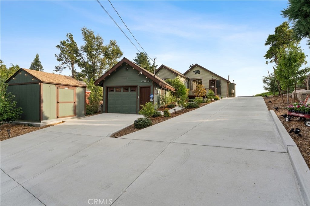 24187 Rockview