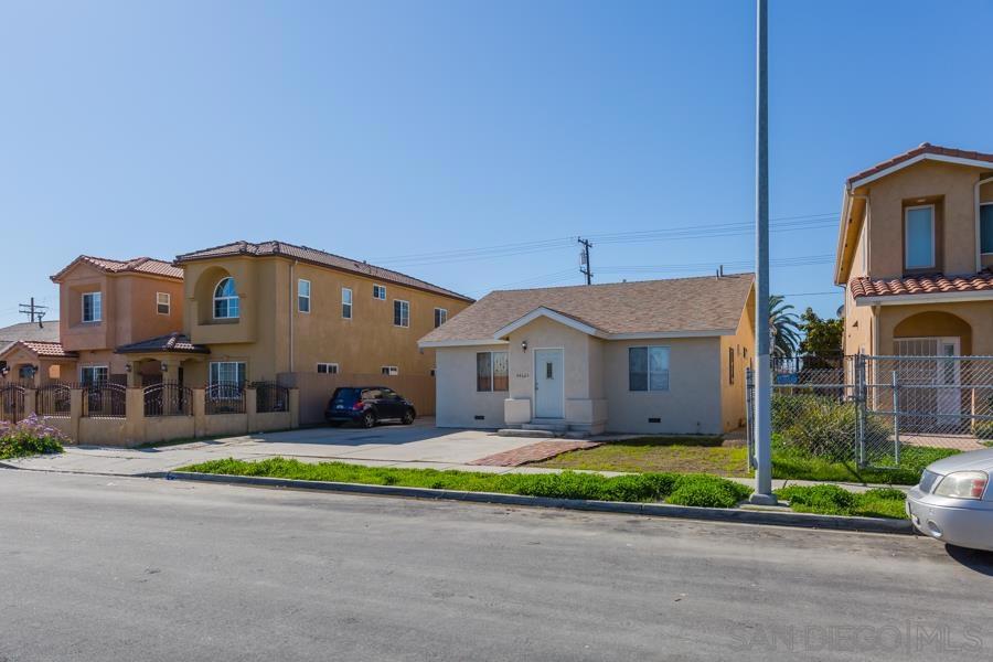 4458 62 40th St