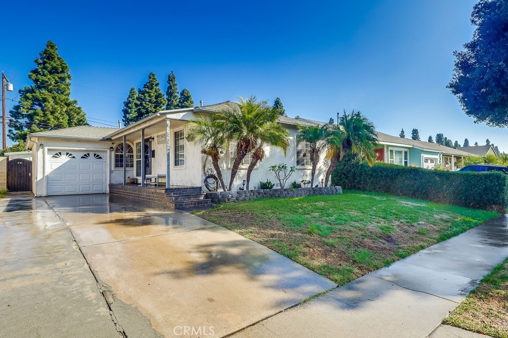 Lakewood Park/North of Del Amo (LND) - Residential
