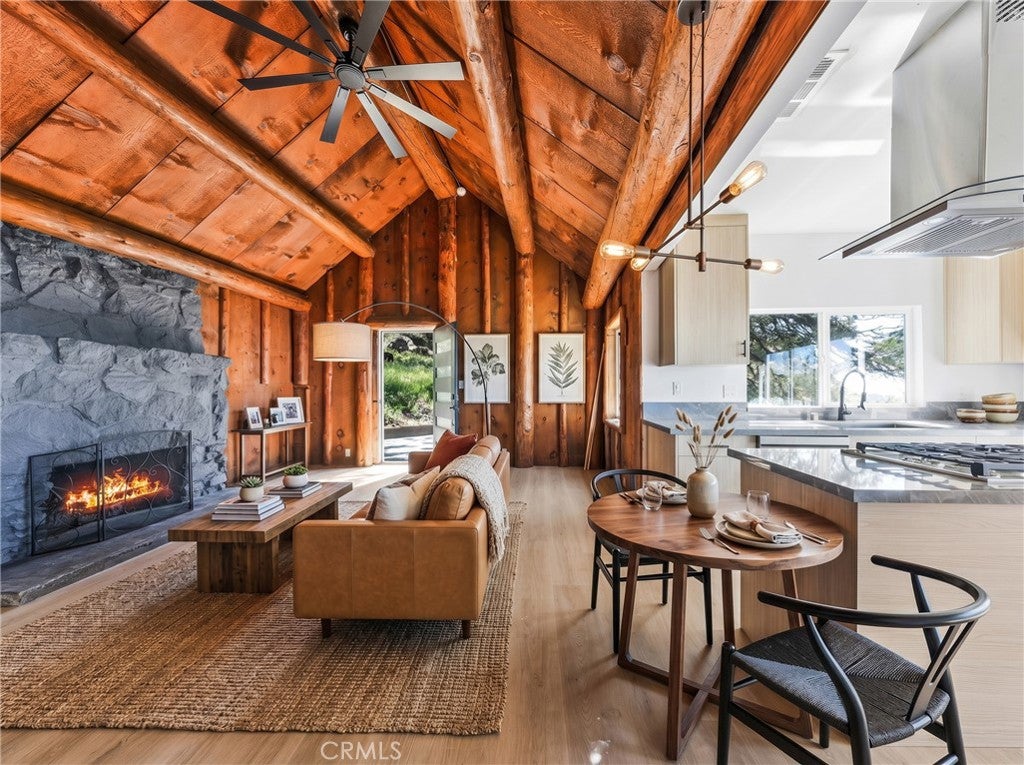 Properties 1 28503 Rim Of The World