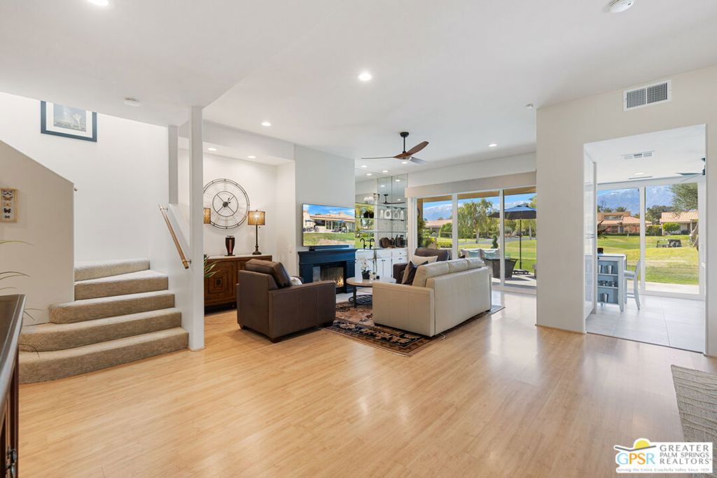 Mission Hills East - Residential