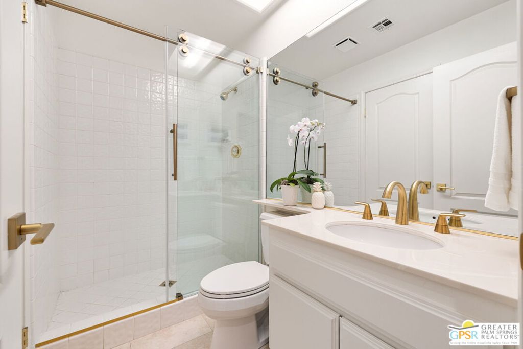 Mission Hills East - Residential