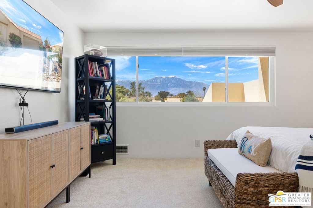 Mission Hills East - Residential