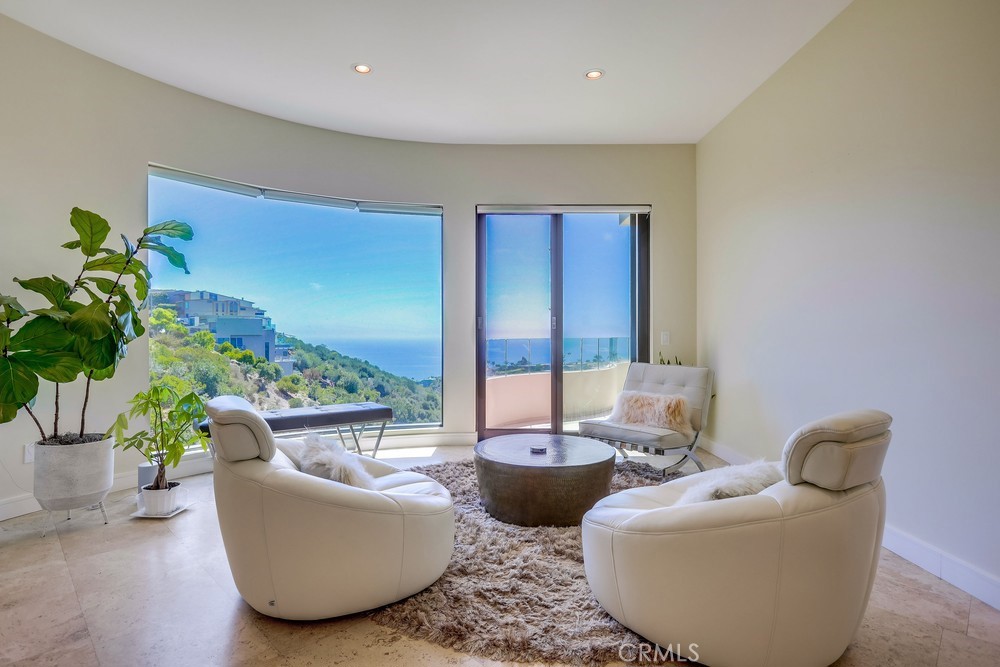 1725 Del Mar