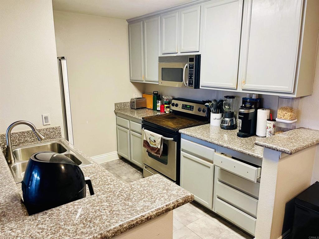 12750 Laurel Street 504