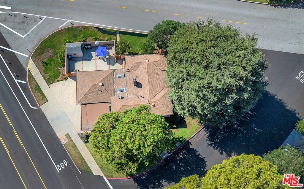 11810 Radio Drive