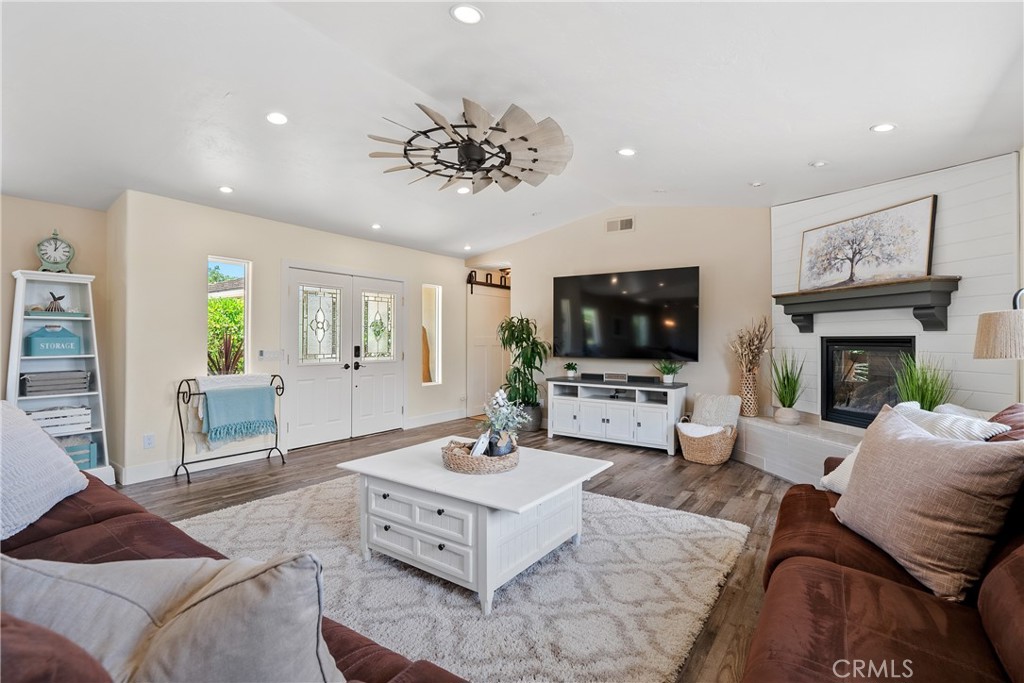 8950 Balboa Road