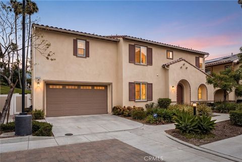 Photo of 1632 Faldo Court, Upland, CA 91784 (MLS # CV26098722)