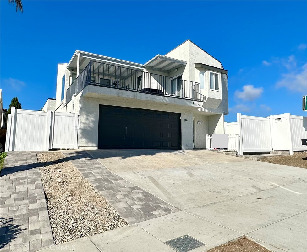 116 Avenida Calafia 101