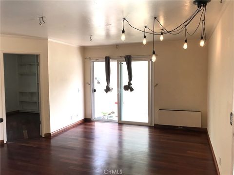 Photo of 3103 Evening Way #B, La Jolla, CA 92037 (MLS # WS26026935)