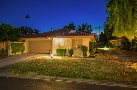 Photo of 239 Santa Barbara Circle, Palm Desert, CA 92260 (MLS # 219154460DA)