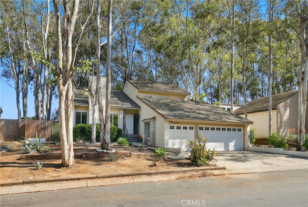 22321 Parkwood