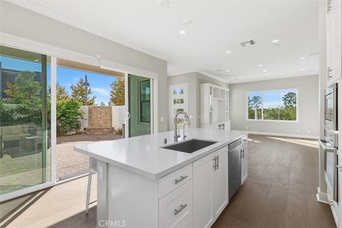 157 Novel Irvine CA 92618