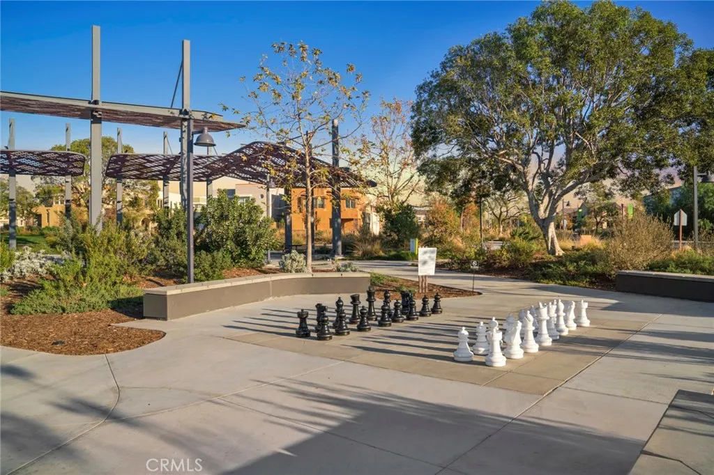 Irvine, California 92618, United States, 3 Bedrooms Bedrooms, ,4 BathroomsBathrooms,Residential,Active,215031