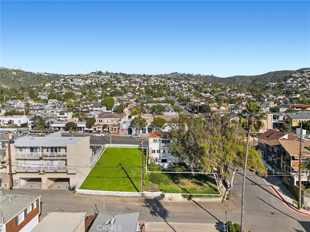 1081 South Coast Highway