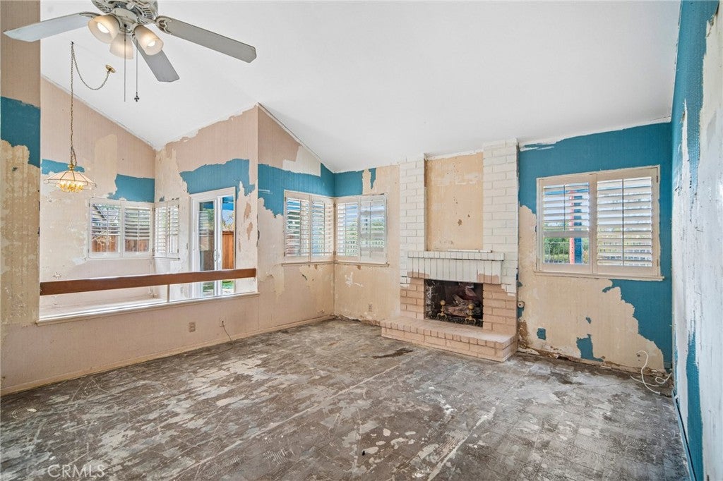 28391 Lakewood