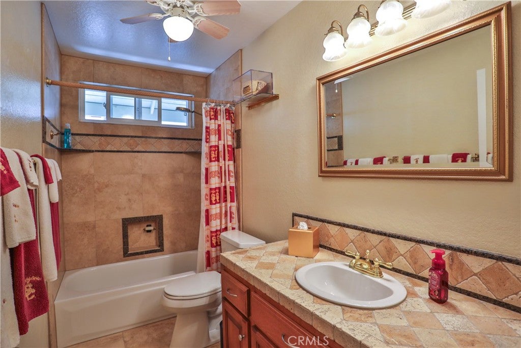 2330 Avenida Marejada, San Clemente CA 92673 - Photo 38