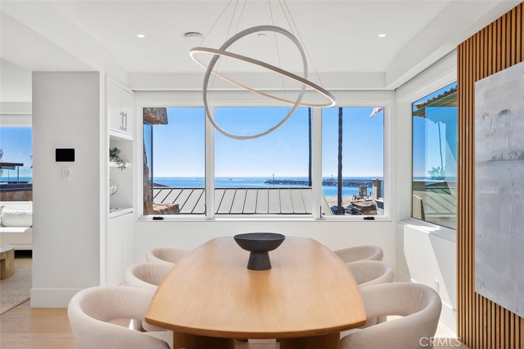 Corona del Mar South of PCH (CDMS) - Residential