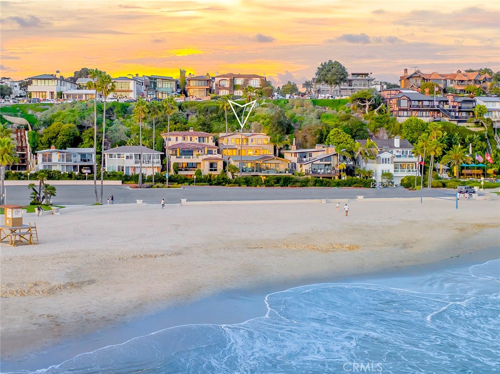 Corona del Mar South of PCH (CDMS) - Residential