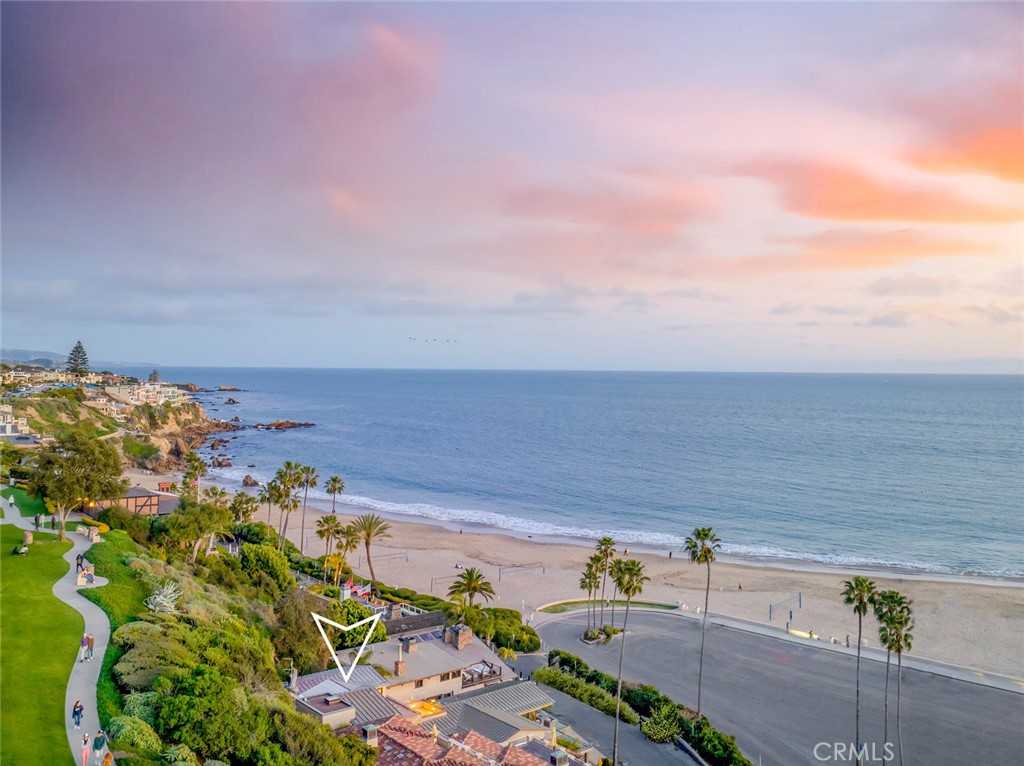 Corona del Mar South of PCH (CDMS) - Residential