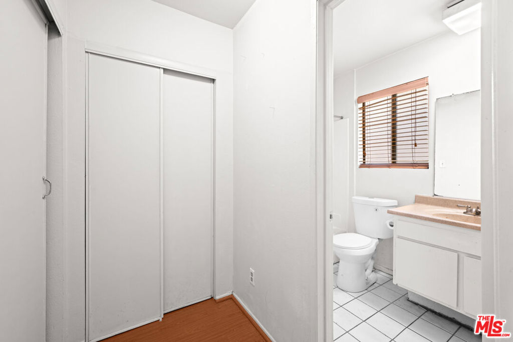 10521 National Boulevard 106