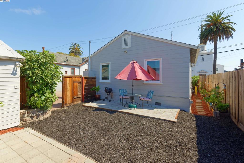 HAVENSCOURT AREA - Residential