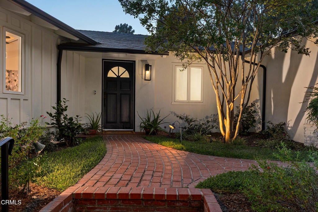 2335 Jayma Lane