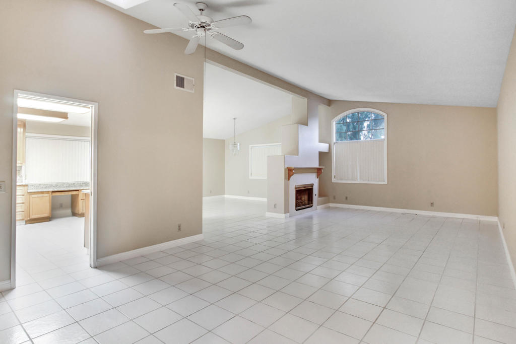 Rio Del Sol - Residential Lease