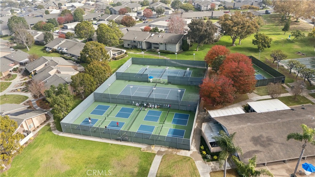 Huntington Landmark Townhomes (HLAN) - Residential