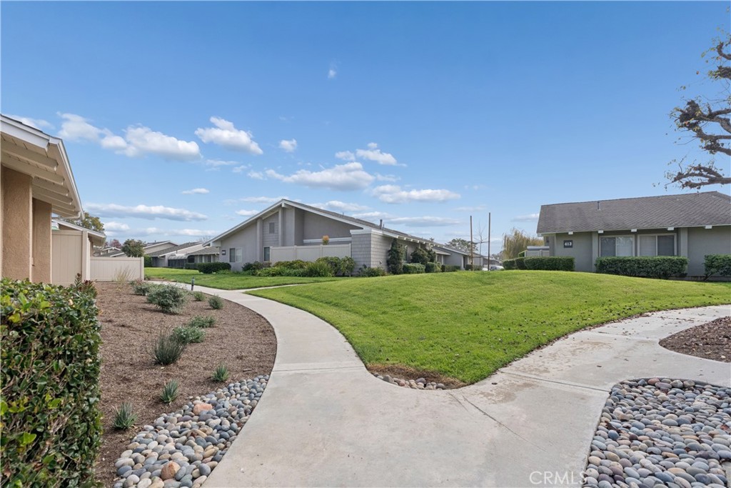 Huntington Landmark Townhomes (HLAN) - Residential