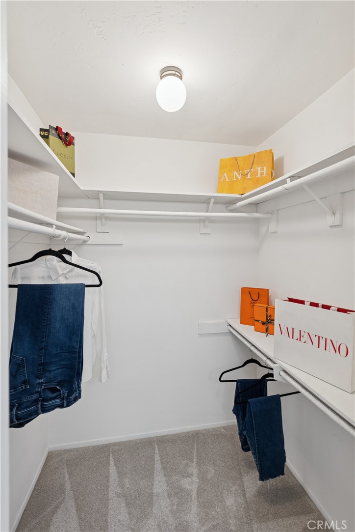 Huntington Landmark Townhomes (HLAN) - Residential