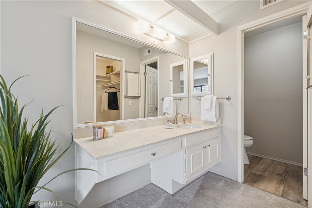 Huntington Landmark Townhomes (HLAN) - Residential