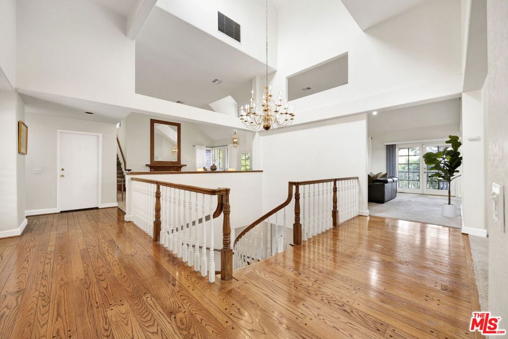 2200 Shenandoah Lane