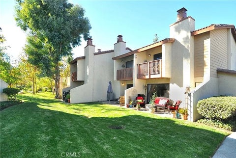 Photo of 21555 Burbank BLVD #74, Woodland Hills, CA 91367 (MLS # SR26166527)