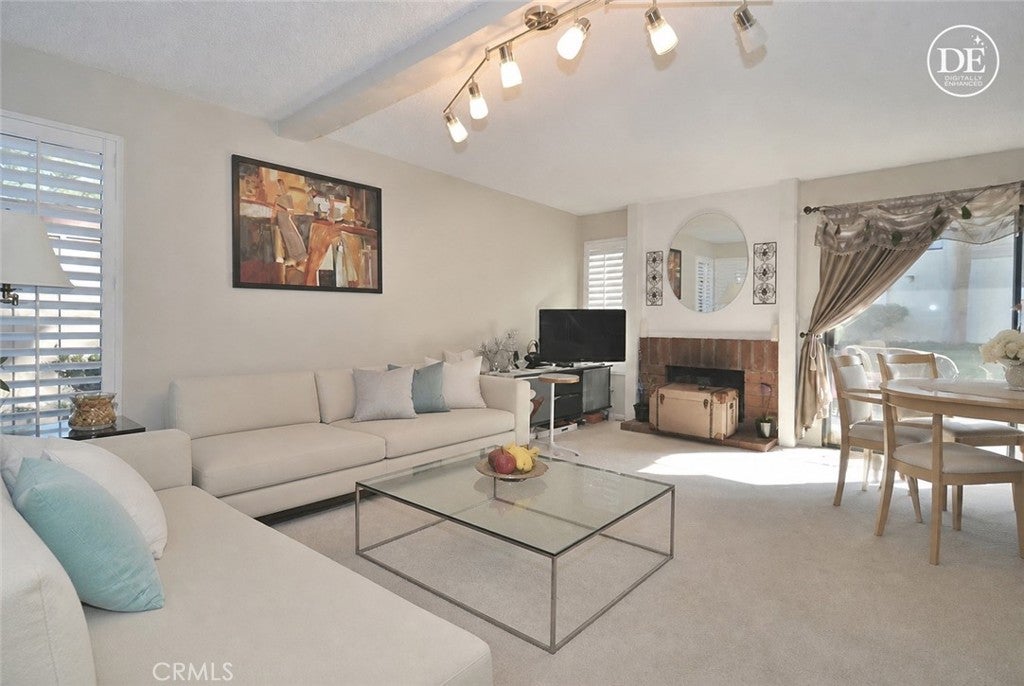 21555 Burbank 74