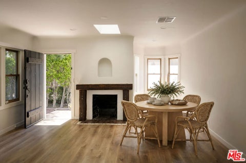 Photo of 543 Westmount Drive, West Hollywood, CA 90048 (MLS # 26990773)