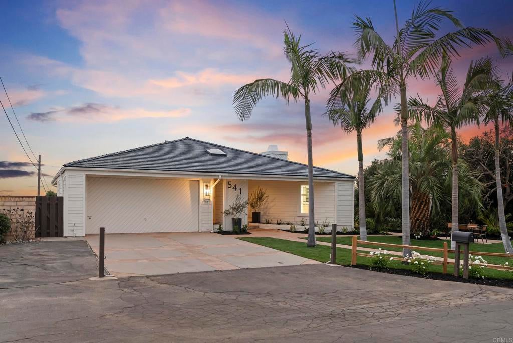 541 S Granados Avenue