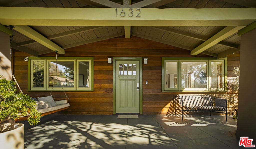 1632 Maltman Avenue, Los Angeles CA 90026