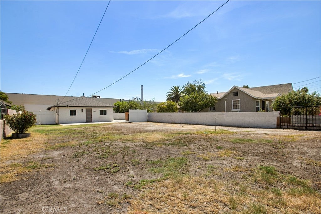1219 Spruce
