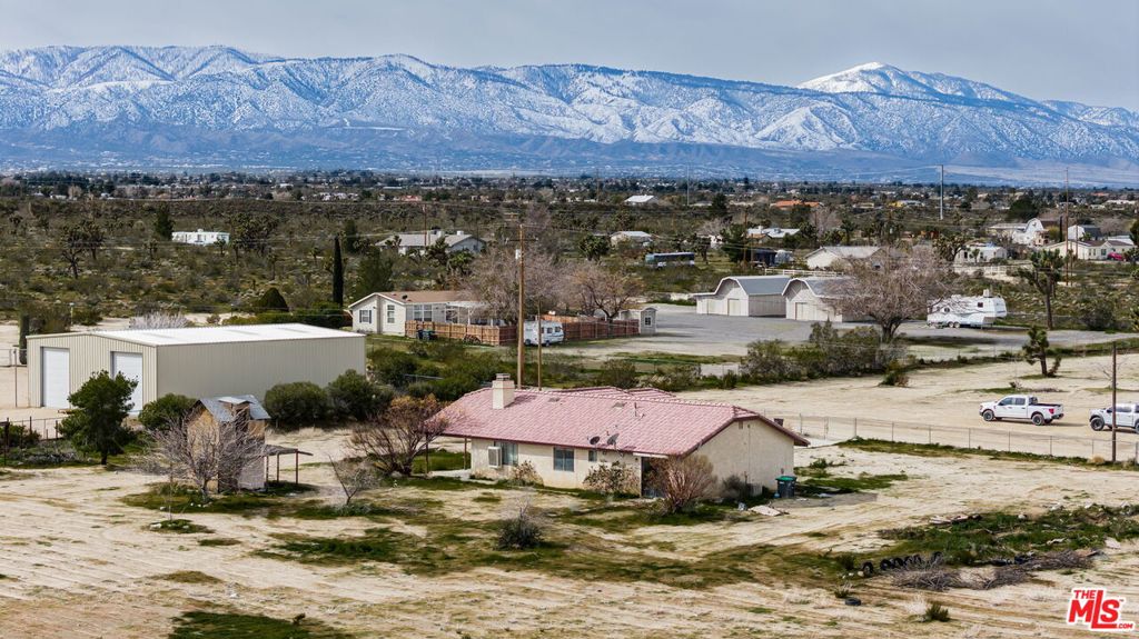 13377 Paramount Road