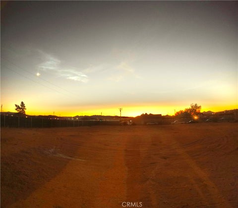Tiny photo for 15550 Desert Star RD, Apple Valley, CA 92307 (MLS # HD26225293)