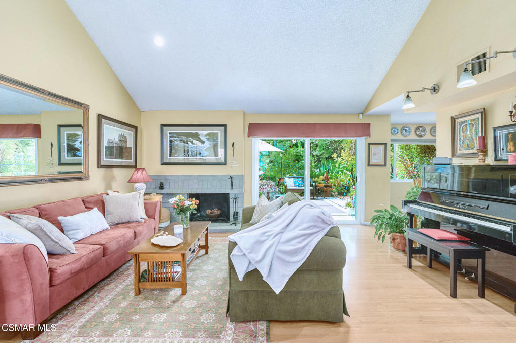 Green Meadow Condos-342 - 342 - Residential
