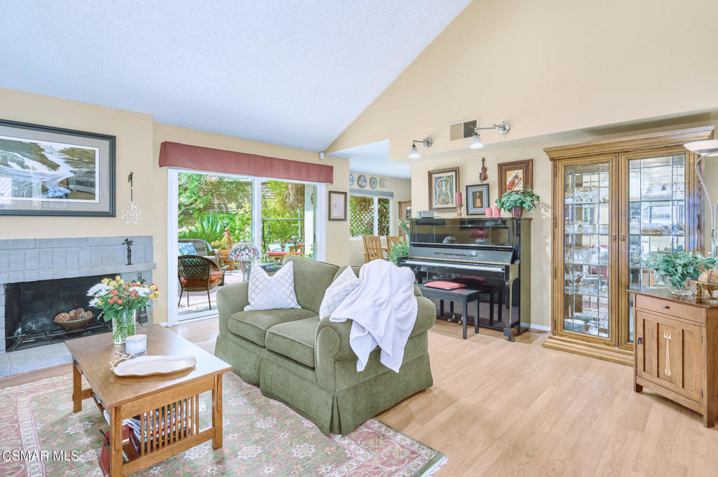 Green Meadow Condos-342 - 342 - Residential