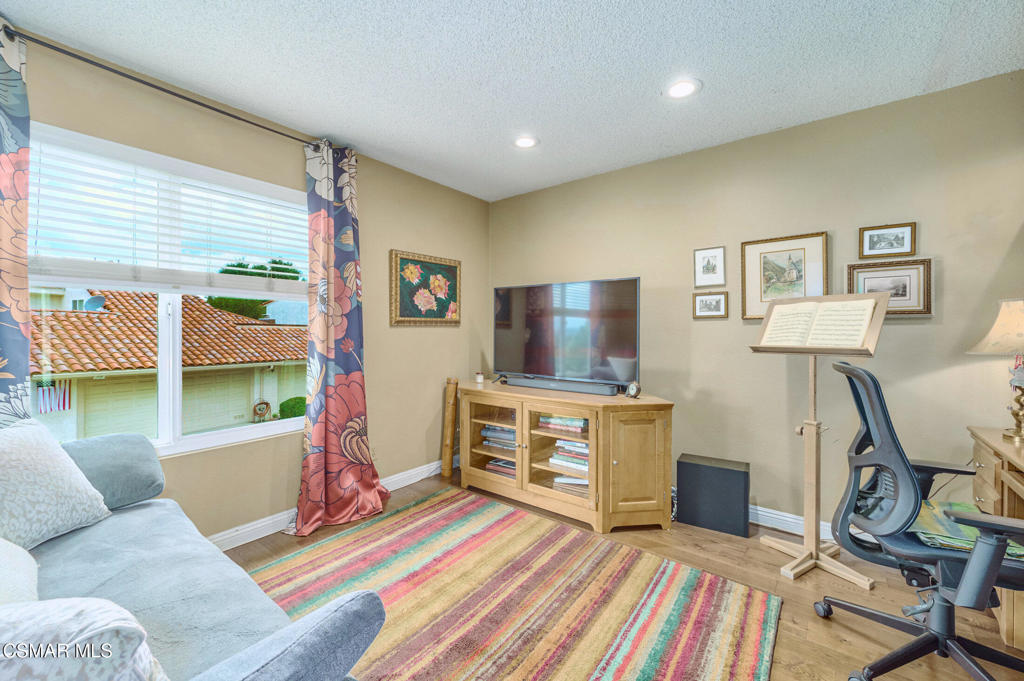 Green Meadow Condos-342 - 342 - Residential