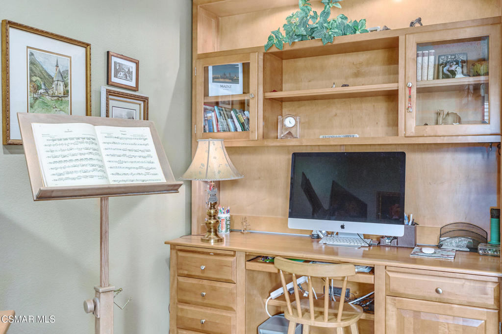 Green Meadow Condos-342 - 342 - Residential