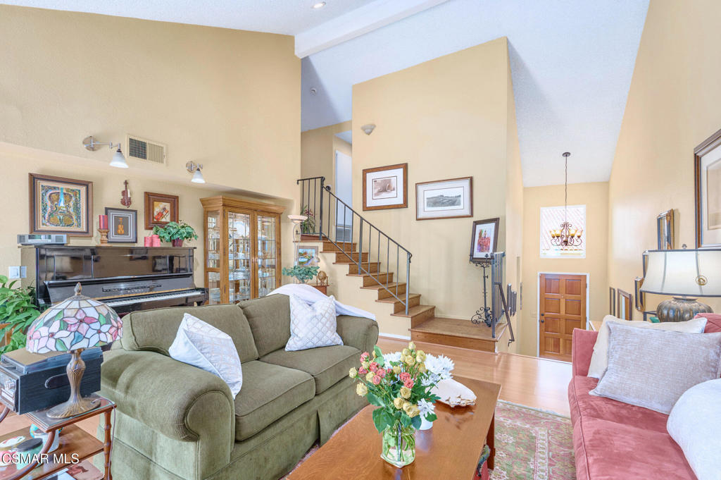 Green Meadow Condos-342 - 342 - Residential