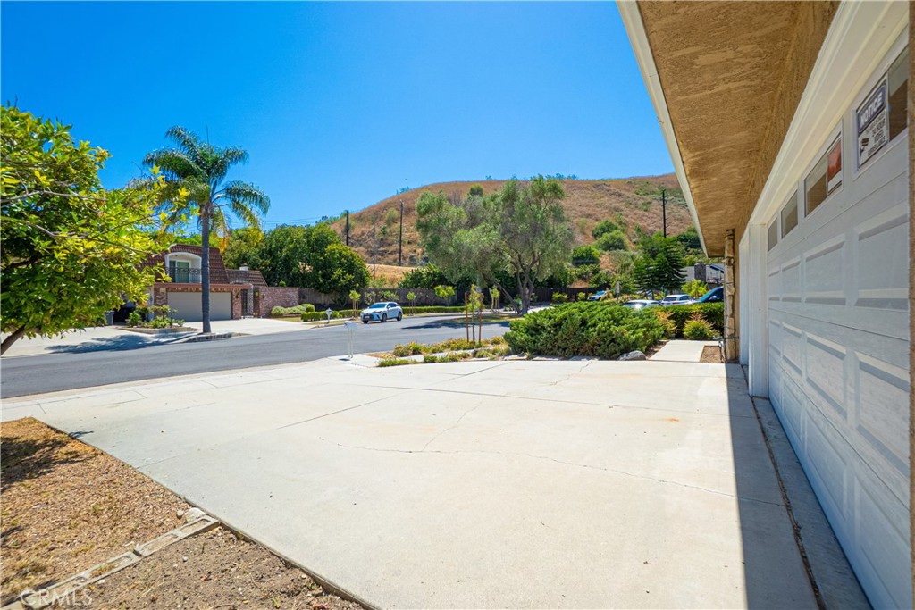 3613 Eleda Drive