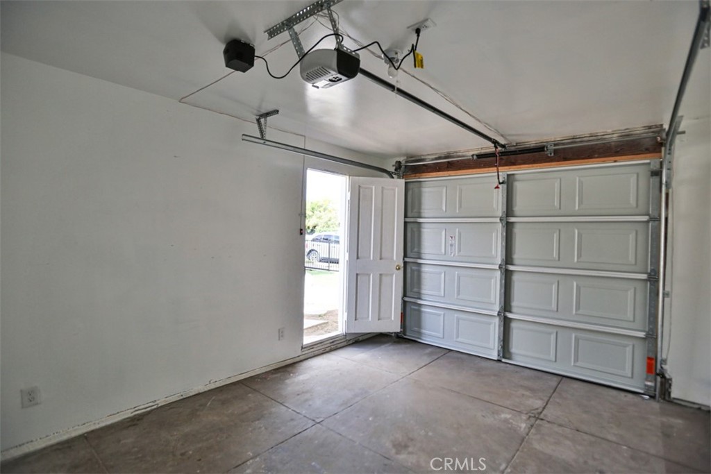 2154 E. 14th St