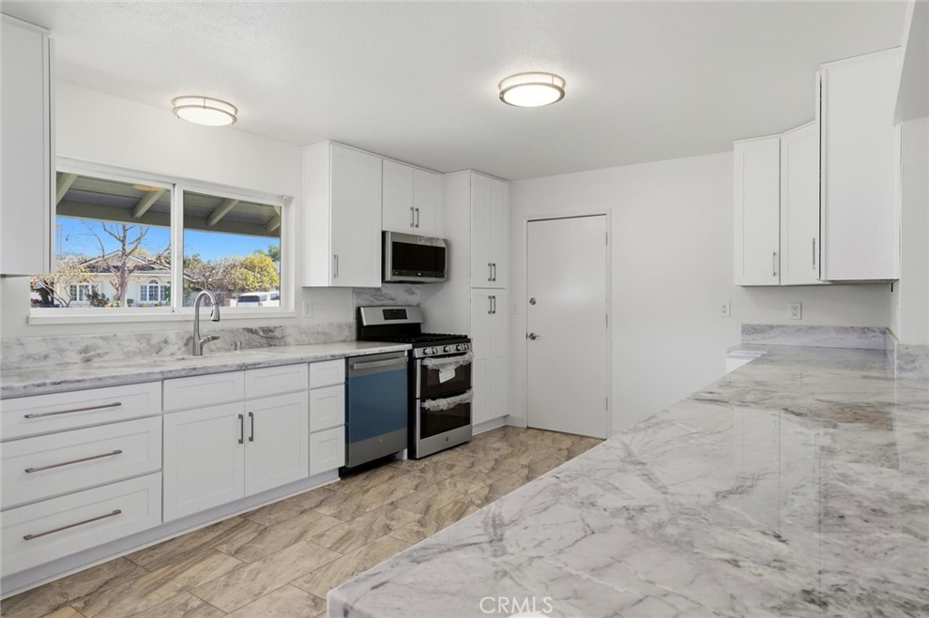 2620 N Dunbar Street